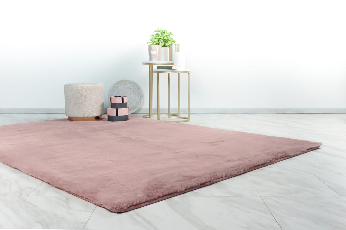 Heaven 800 — Poederroze · Hoogpolig vloerkleed — sfeerfoto