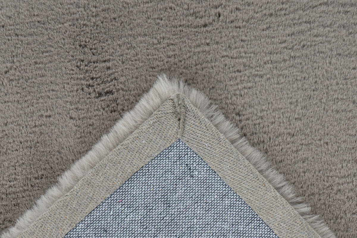 Emotion 500 — Taupe · Hoogpolig vloerkleed