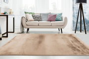 Eternity 900 — Beige · Hoogpolig vloerkleed — sfeerfoto