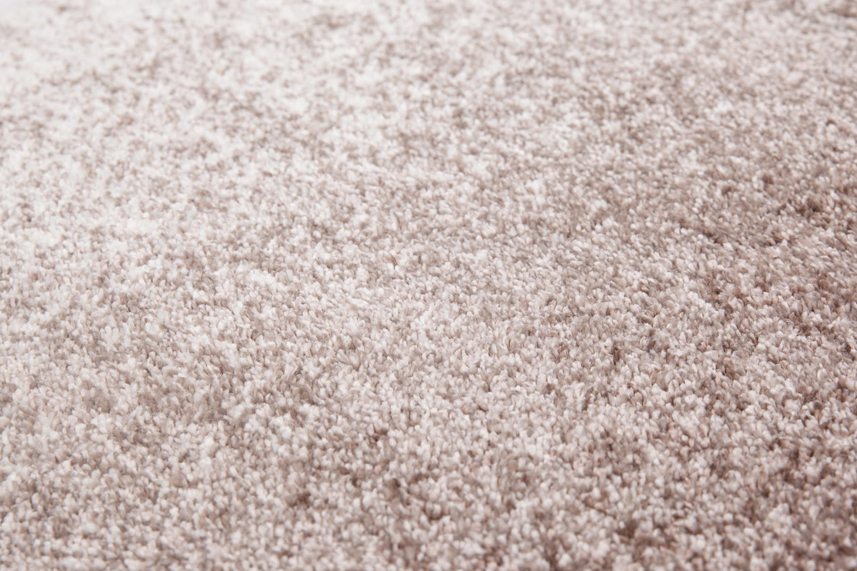 Feeling 502 — Beige · Zachtpolig vloerkleed