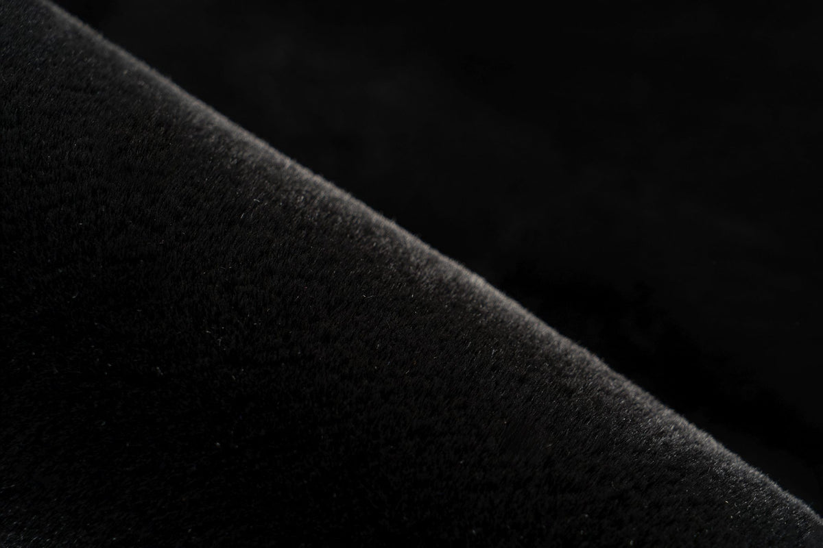 Heaven 900 — Zwart · Hoogpolig vloerkleed