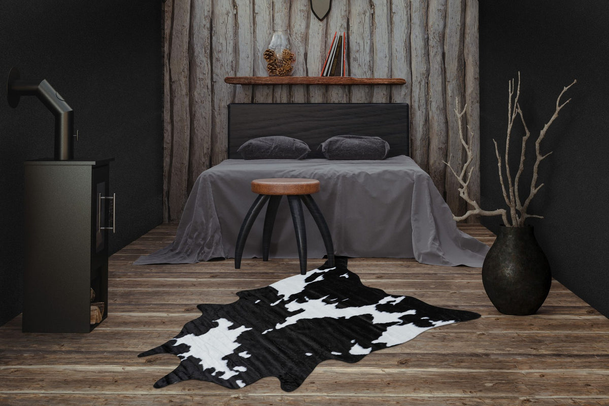 Rodeo 202 — Koeprint · Zachtpolig vloerkleed — sfeerfoto