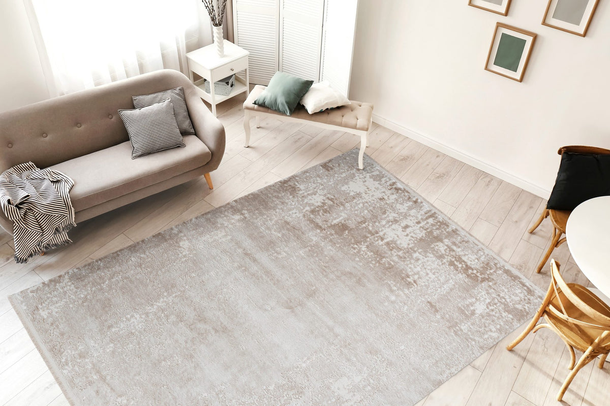Triomphe 502 — Beige · Laagpolig vloerkleed — sfeerfoto
