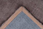 Velluto 400 — Taupe · Zachtpolig vloerkleed